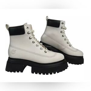 Timberland‎ Sky Women’s  6 in. Boots Size 8 White Platform brand new without box
